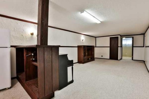414 12 Avenue North, Lethbridge, AB 