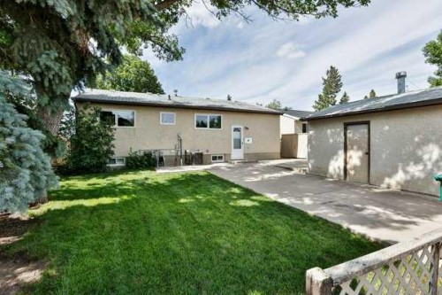 414 12 Avenue North, Lethbridge, AB 