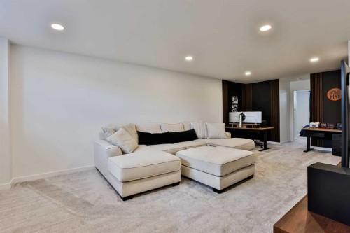 3027 47 Street South, Lethbridge, AB 