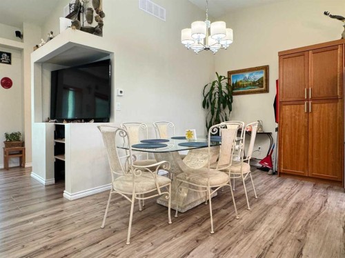 412 Queen Avenue, Monarch, AB 