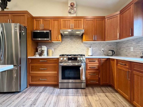 412 Queen Avenue, Monarch, AB 