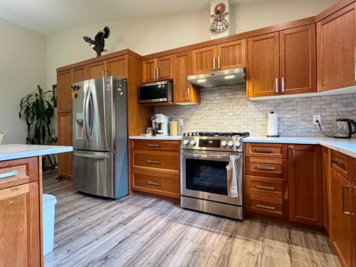 412 Queen Avenue, Monarch, AB 
