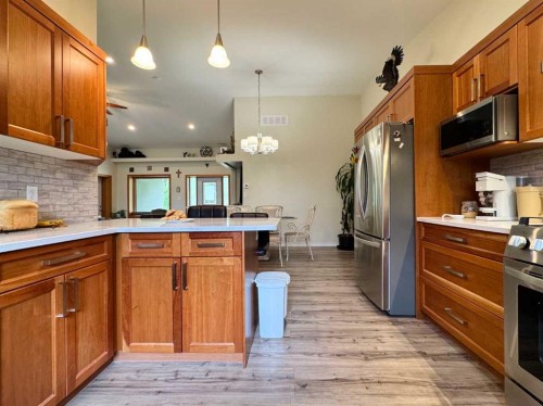 412 Queen Avenue, Monarch, AB 