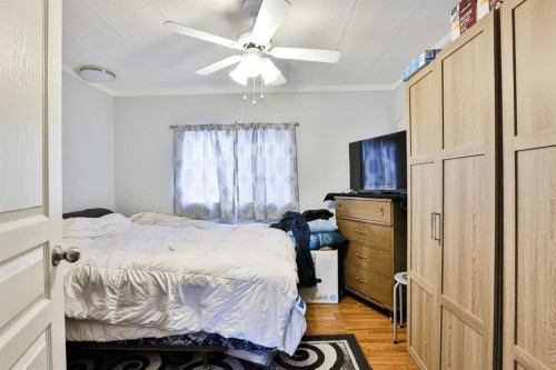 Unit 88-5301 2Nd Street, Coalhurst, AB 