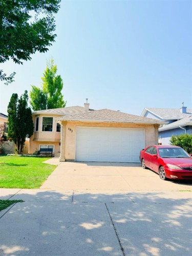 193 Uplands Boulevard North, Lethbridge, AB - Outdoor