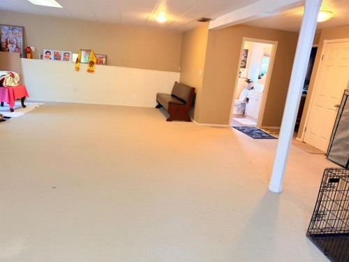 193 Uplands Boulevard North, Lethbridge, AB - Indoor