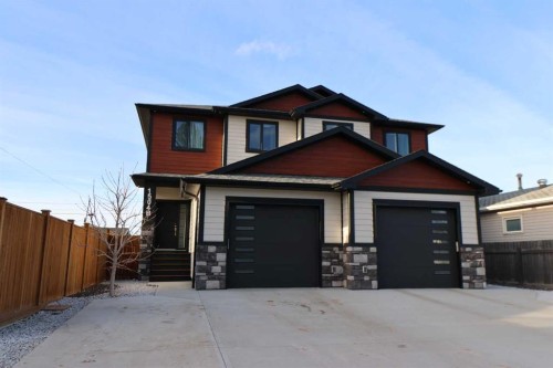 1504 B 19 Avenue  Coaldale, AB T1M 1A1