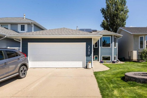 230 Heritage Close West, Lethbridge, AB 