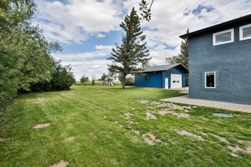 315 55 Avenue, Coalhurst, AB 
