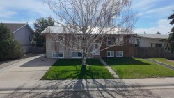 508 3 Street NORTH Vauxhall, AB T0K 2K0