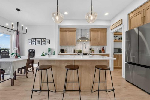 4541 25 Avenue South, Lethbridge, AB 