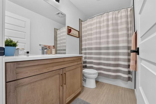 4541 25 Avenue South, Lethbridge, AB 