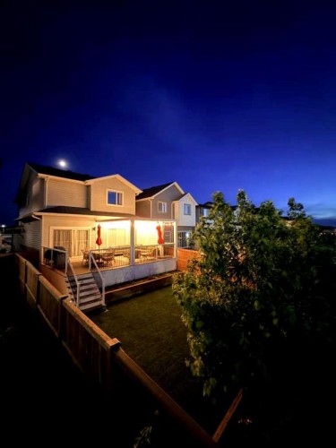 4541 25 Avenue South, Lethbridge, AB 