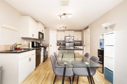 2-895 Mt Sundance Manor West, Lethbridge, AB 