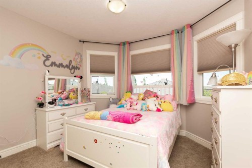 879 Mt Sundance Manor West, Lethbridge, AB 