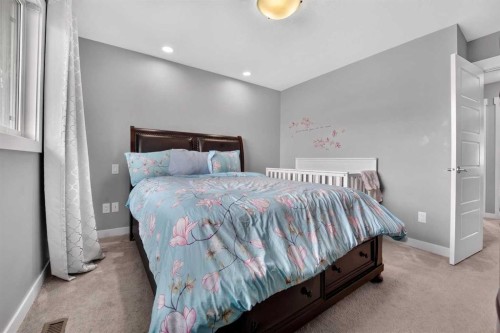 285 Coalbanks Boulevard West, Lethbridge, AB 