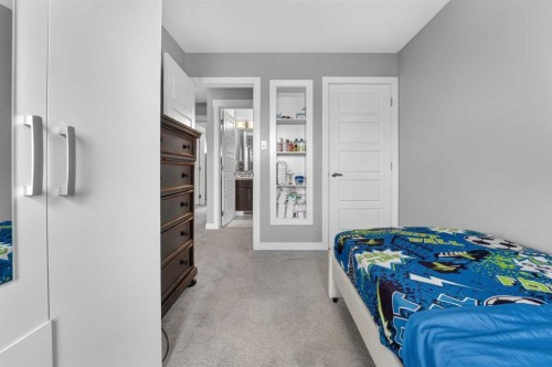 285 Coalbanks Boulevard West, Lethbridge, AB 