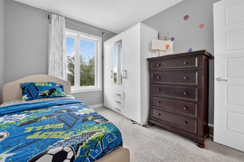 285 Coalbanks Boulevard West, Lethbridge, AB 