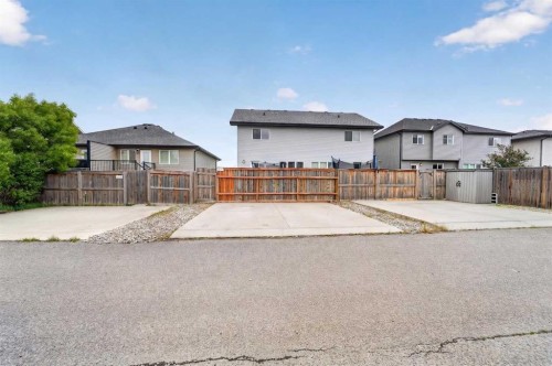 285 Coalbanks Boulevard West, Lethbridge, AB 