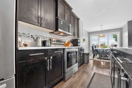 285 Coalbanks Boulevard West, Lethbridge, AB 