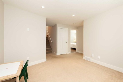 206 Twinriver Road West, Lethbridge, AB 