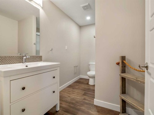187 Westgate Drive, Coaldale, AB 