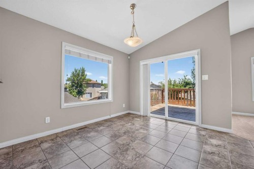 234 Keystone Lane West, Lethbridge, AB 