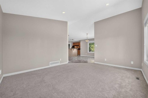 234 Keystone Lane West, Lethbridge, AB 
