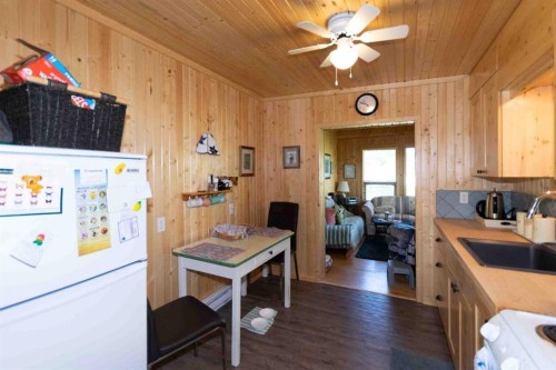 2517 21 Avenue West, Coleman, AB 