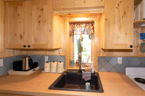 2517 21 Avenue West, Coleman, AB 