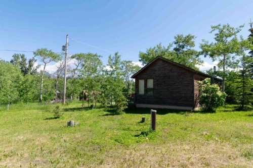 2517 21 Avenue West, Coleman, AB 