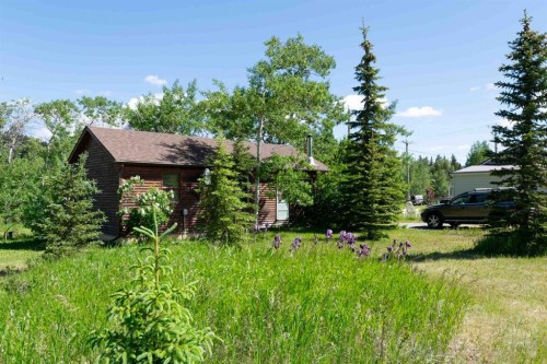 2517 21 Avenue West, Coleman, AB 
