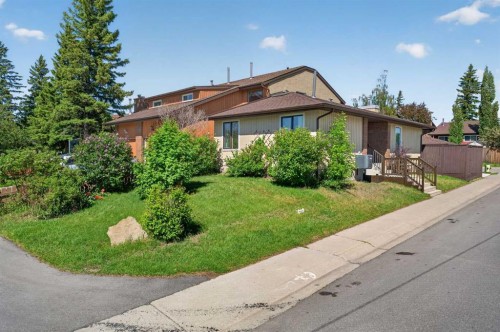 204 Whiteridge Place Ne, Calgary, AB 