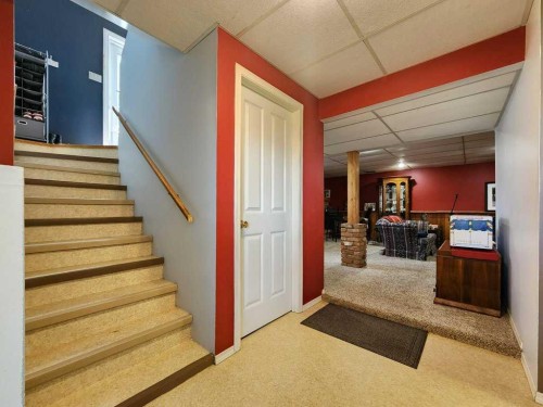 667 21St Street, Fort Macleod, AB - Indoor Photo Showing Other Room