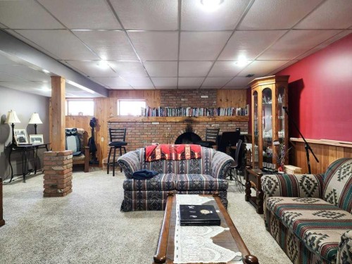 667 21St Street, Fort Macleod, AB - Indoor With Fireplace