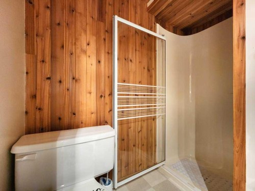 667 21St Street, Fort Macleod, AB - Indoor