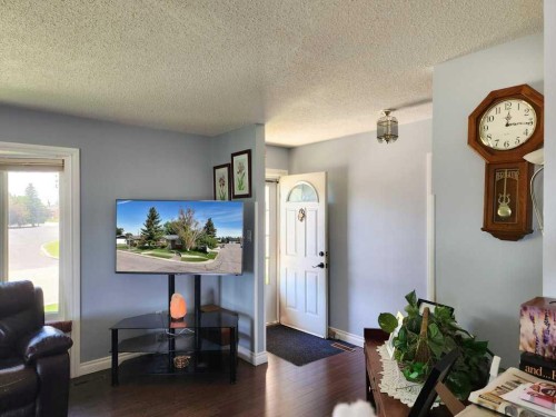 667 21St Street, Fort Macleod, AB - Indoor Photo Showing Other Room