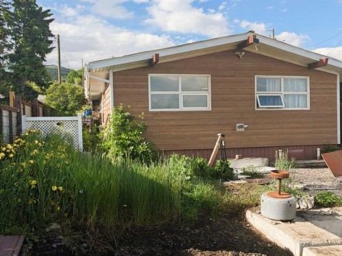8510 21 Avenue, Coleman, AB 
