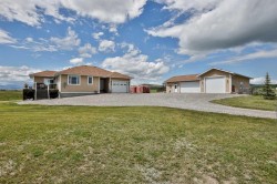 5 Walking Plow Estates Cowley, AB T0K 0P0