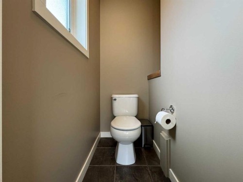 422 Lynx Terrace North, Lethbridge, AB 
