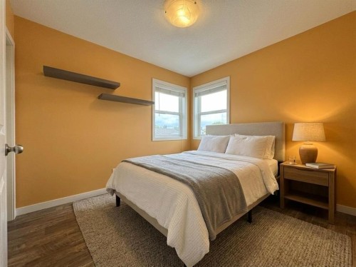 422 Lynx Terrace North, Lethbridge, AB 