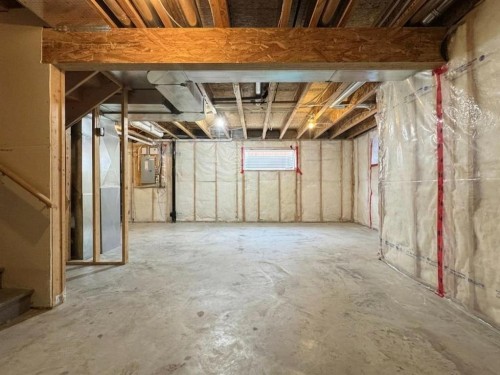 422 Lynx Terrace North, Lethbridge, AB 