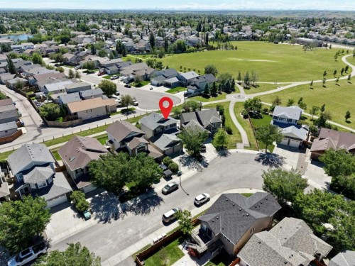 422 Lynx Terrace North, Lethbridge, AB 