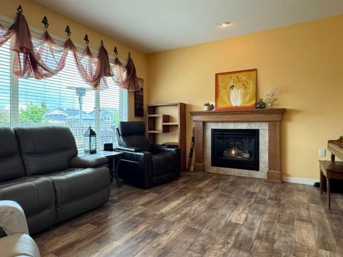422 Lynx Terrace North, Lethbridge, AB 