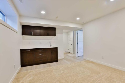 1374 Pacific Circle West, Lethbridge, AB 