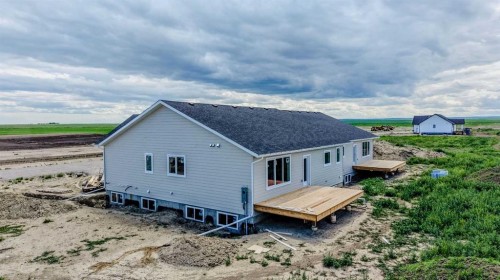 20 Stonybrook Lane, Raymond, AB 