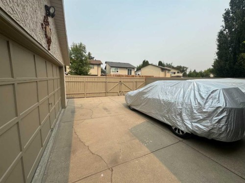 41 Simon Fraser Boulevard West, Lethbridge, AB - Outdoor
