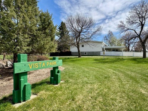 2409 20 Street North, Lethbridge, AB - Outdoor