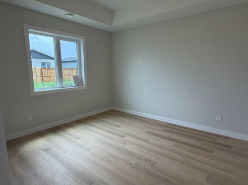10 Meadows Way, Taber, AB - Indoor Photo Showing Other Room