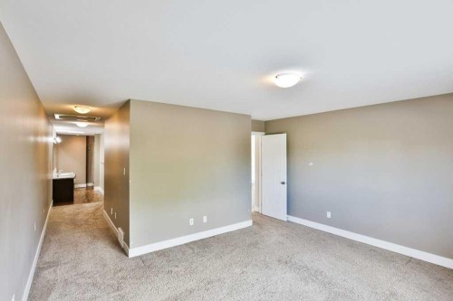 1207B 19A Avenue, Coaldale, AB 